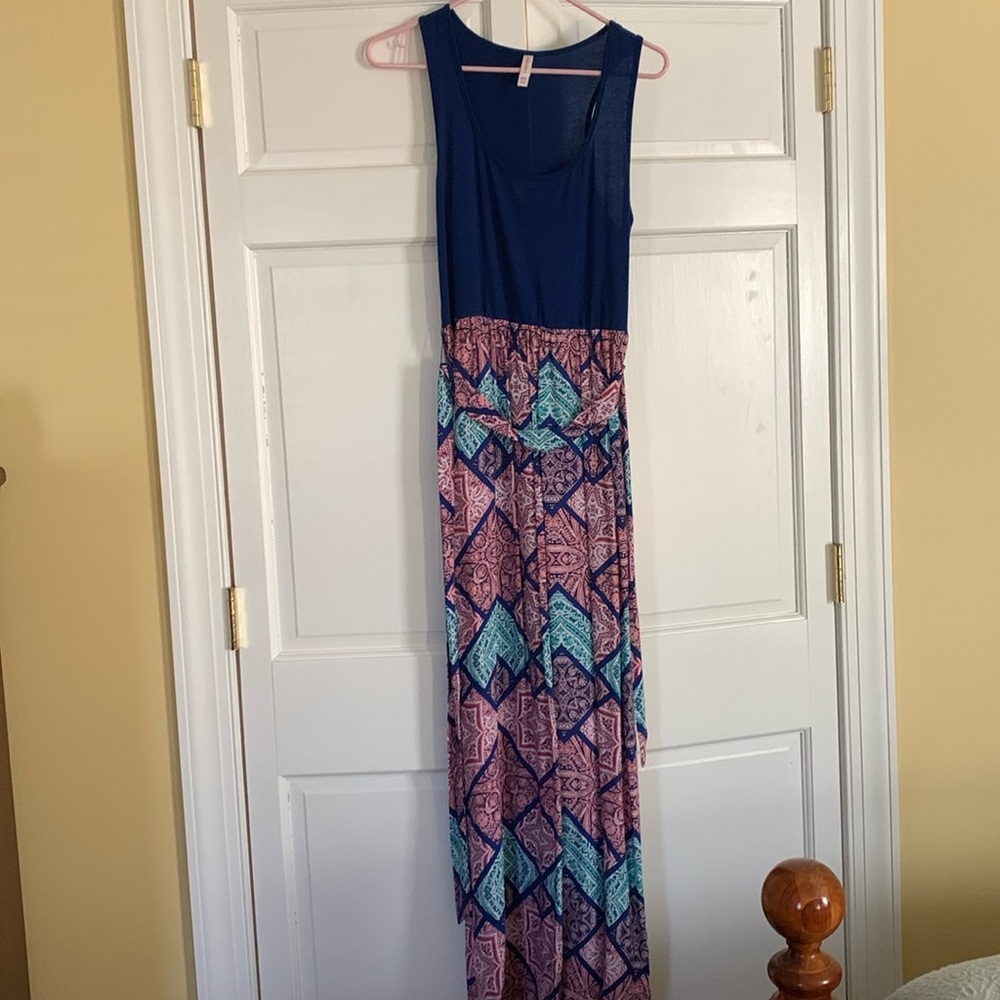 Xhilaratiom maxi dress